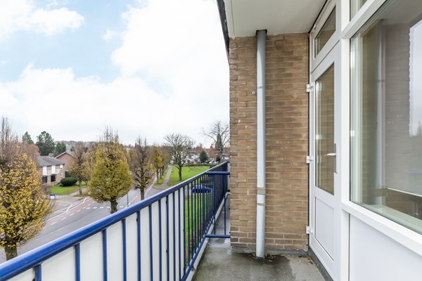 Foto - Te koop: Net appartement gelegen op de 3e woonlaag in een kleinschalig appartementencomplex in een zeer gewilde, groene woonomgeving